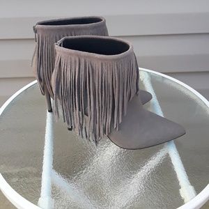 Fringe boots
